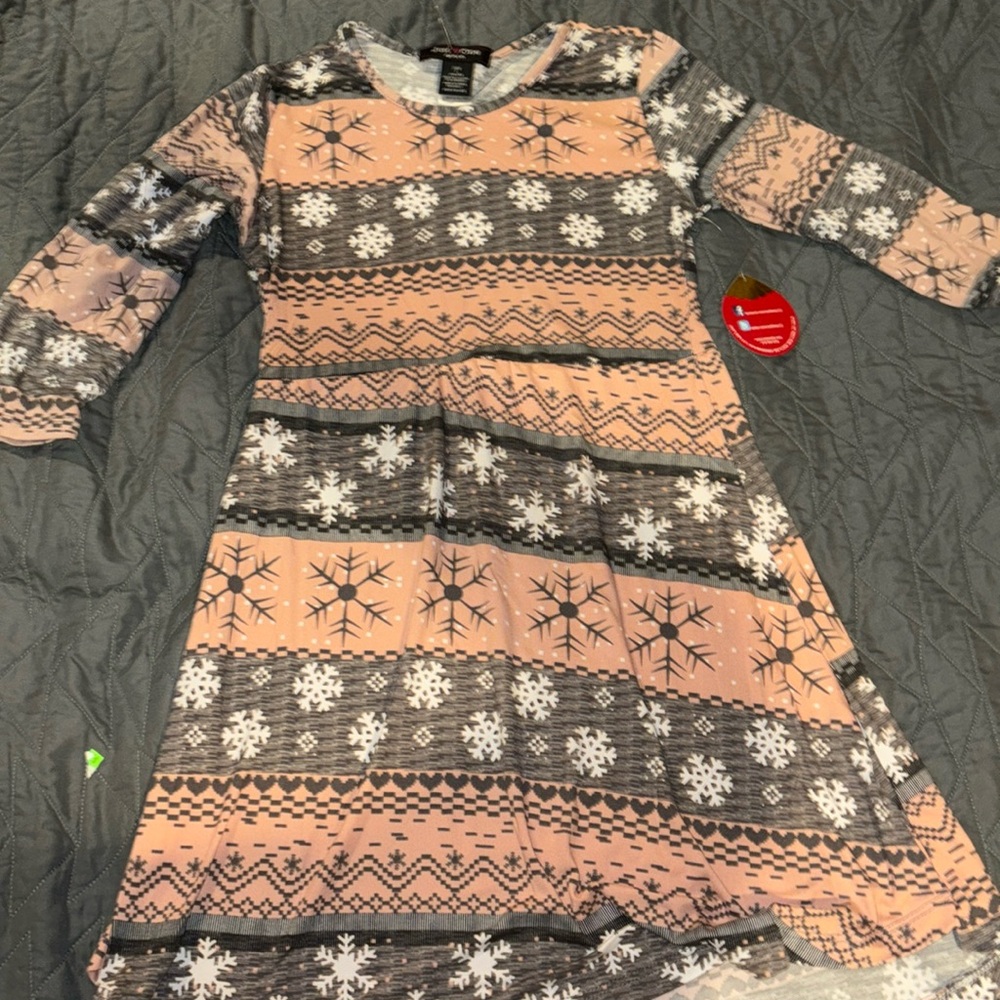 NWT Just One Girl large 14/16 peach gray snow flake pattern long sleeve dress